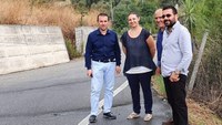 Un'Associazione di sole donne al lavoro sulla strada metropolitana di Samo